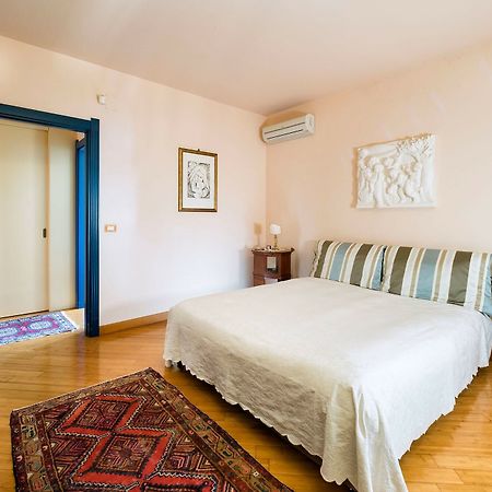 Villa Ghadir 메시나 외부 사진